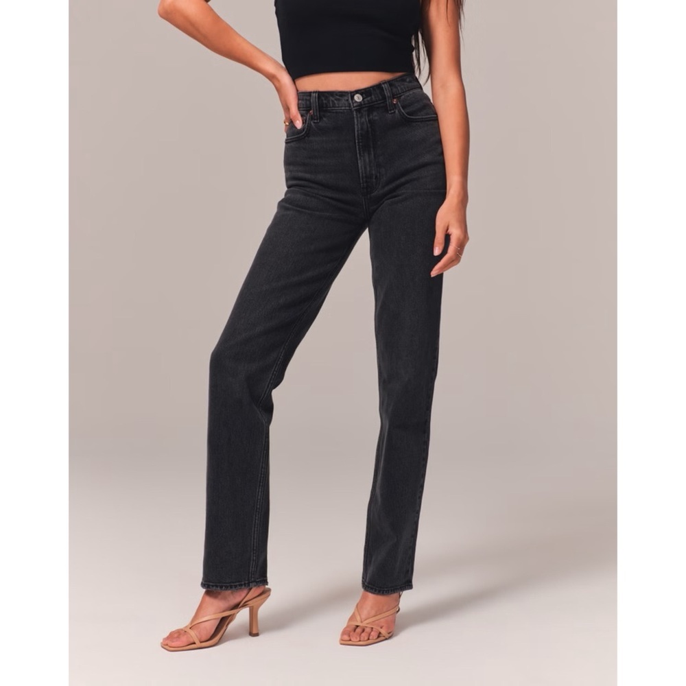 Abercrombie & Fitch The 90s Straight Ultra High Rise Black Jean Sz 29/8
